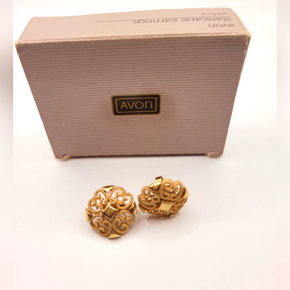 Vintage Avon Gold-Tone Clip Earrings